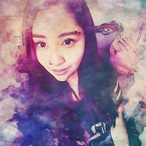 Meet your Posher, Noemi